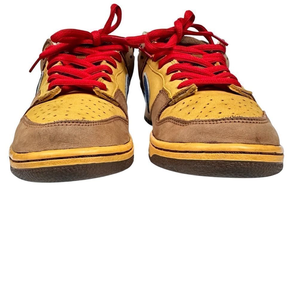 Nike SB Dunk Low Newcastle Brown Ale Size 10.5 - Picture 4 of 10